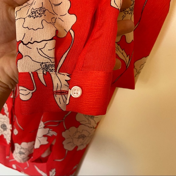 Button Down Printed Blouse - Picture 4 of 5